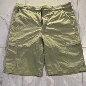 Patagonia stretchy cargo shorts 32 mint green